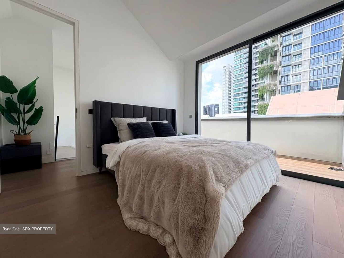 10 Evelyn (D11), Apartment #554310341